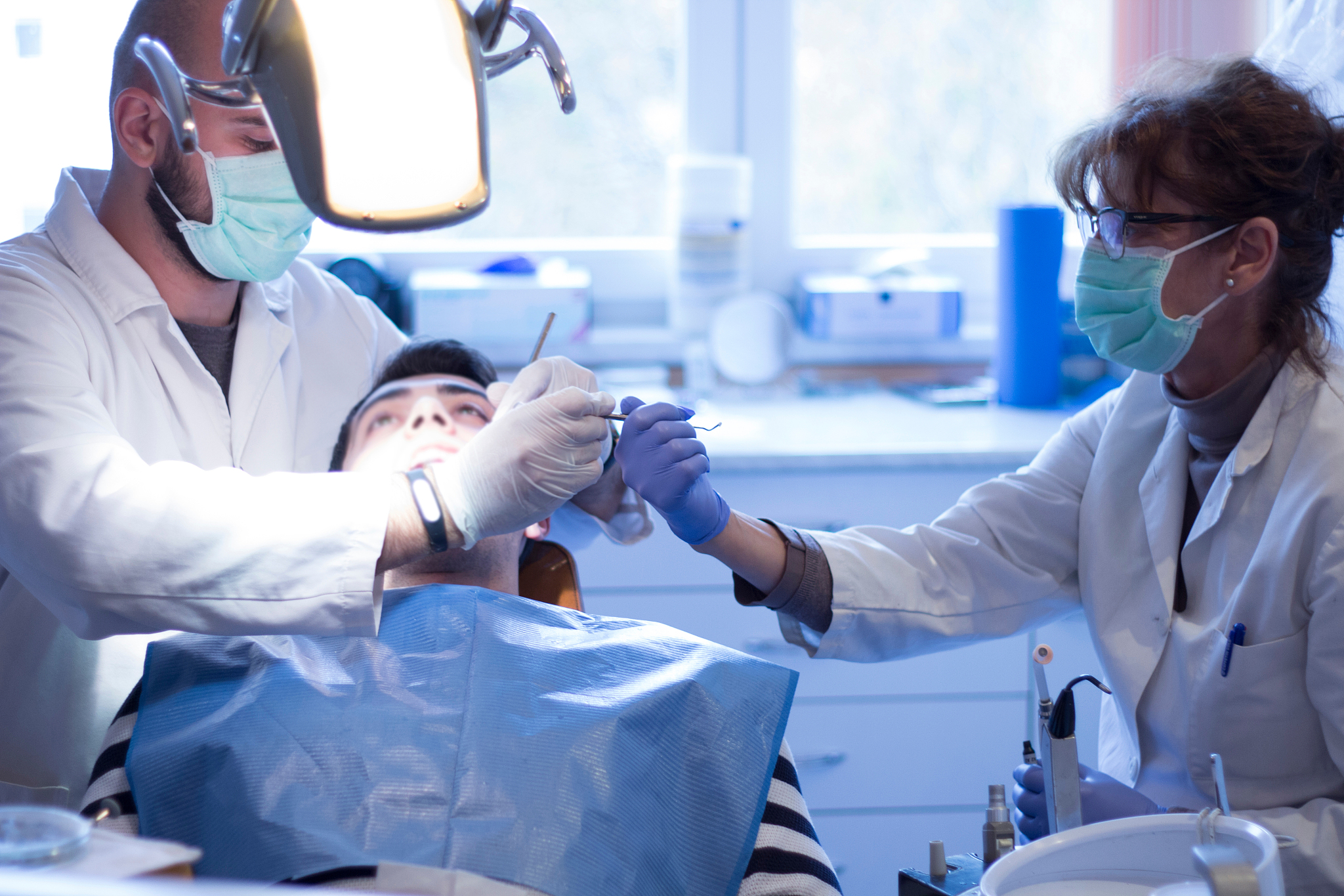 重庆市口腔医学论：内容涵盖及医院服务介绍