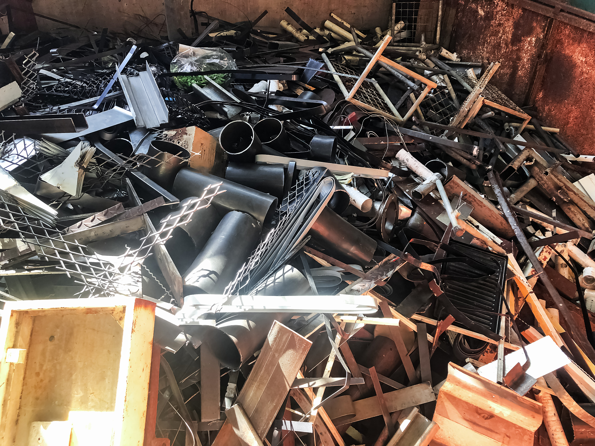 请以参观建筑材料循环利用加工基地有感为题目写一篇参观后的心得体会要求字数800字。