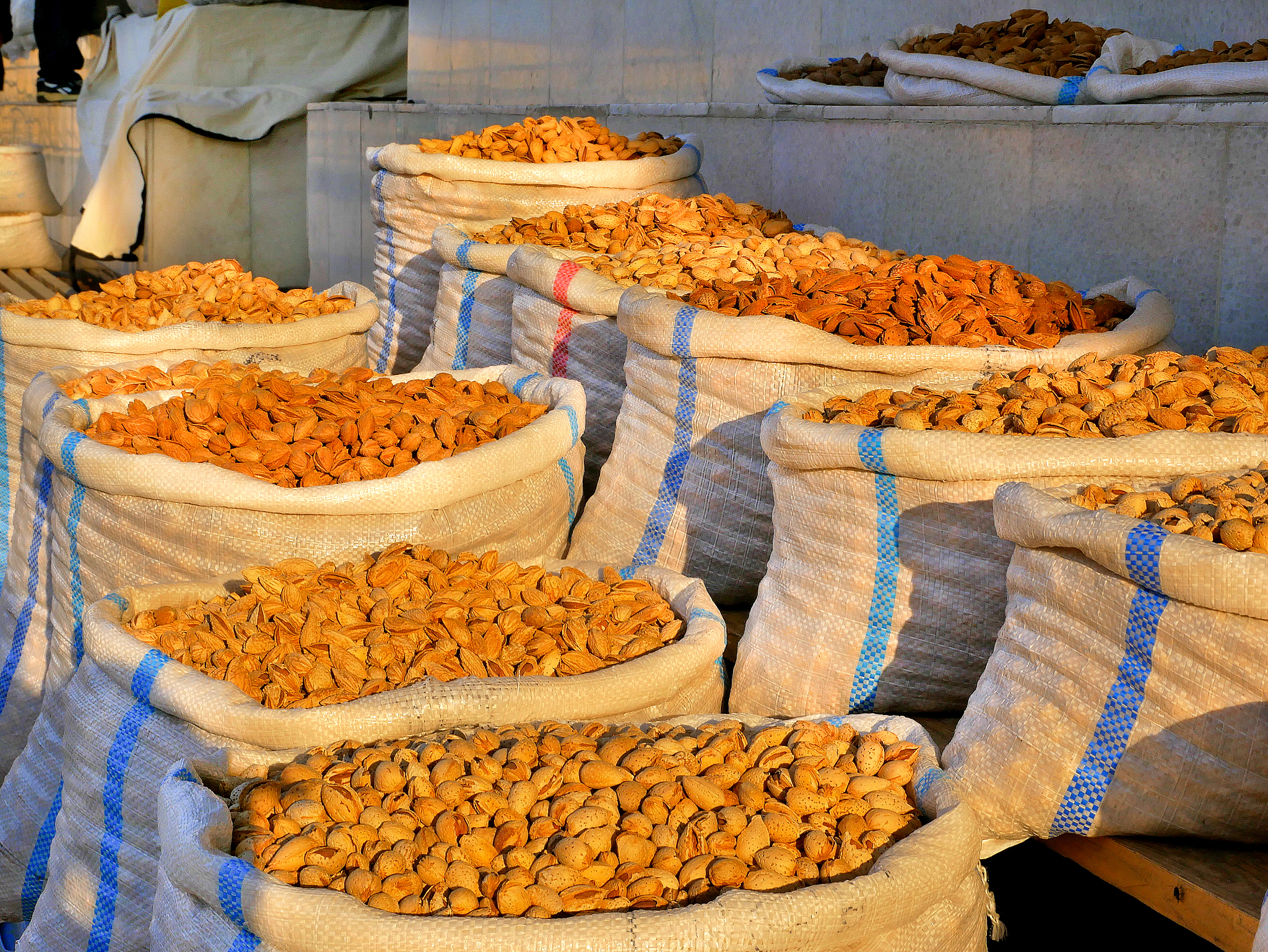 the nuts and dry fruits at the market
