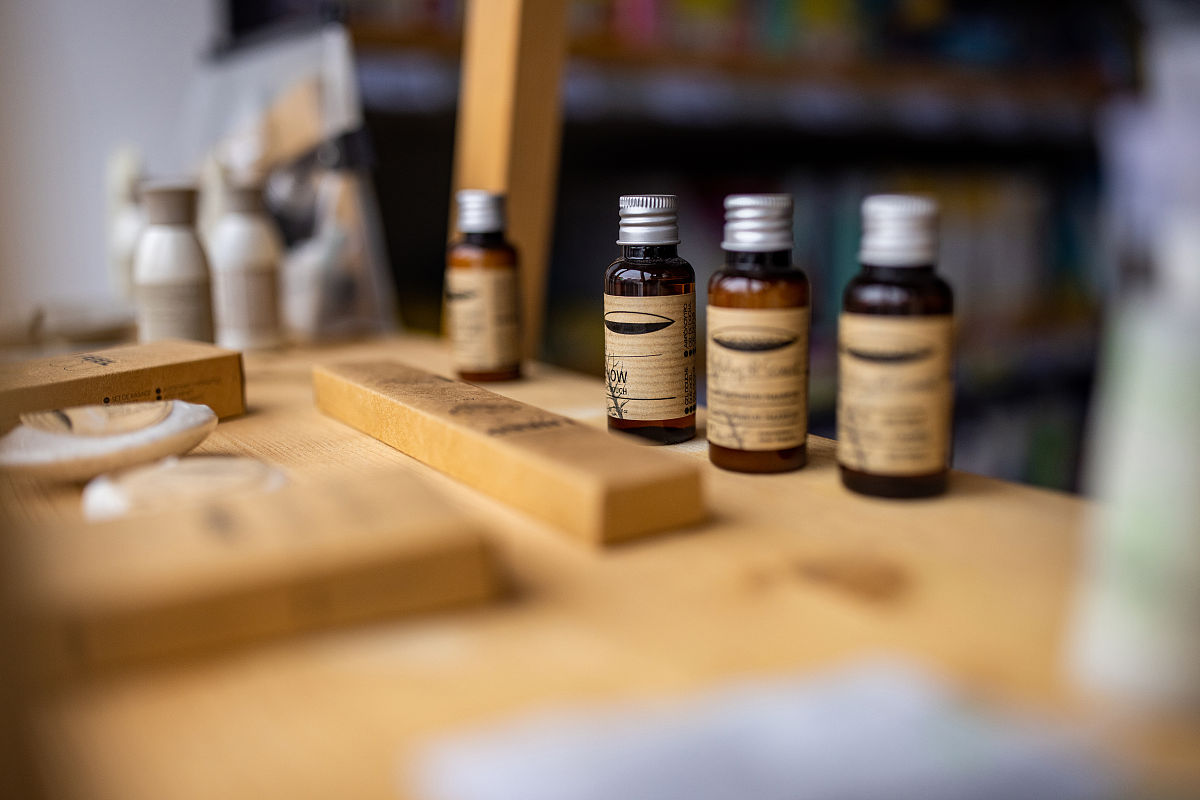 天然黑木耳洗头书: 您的头皮健康管理专家