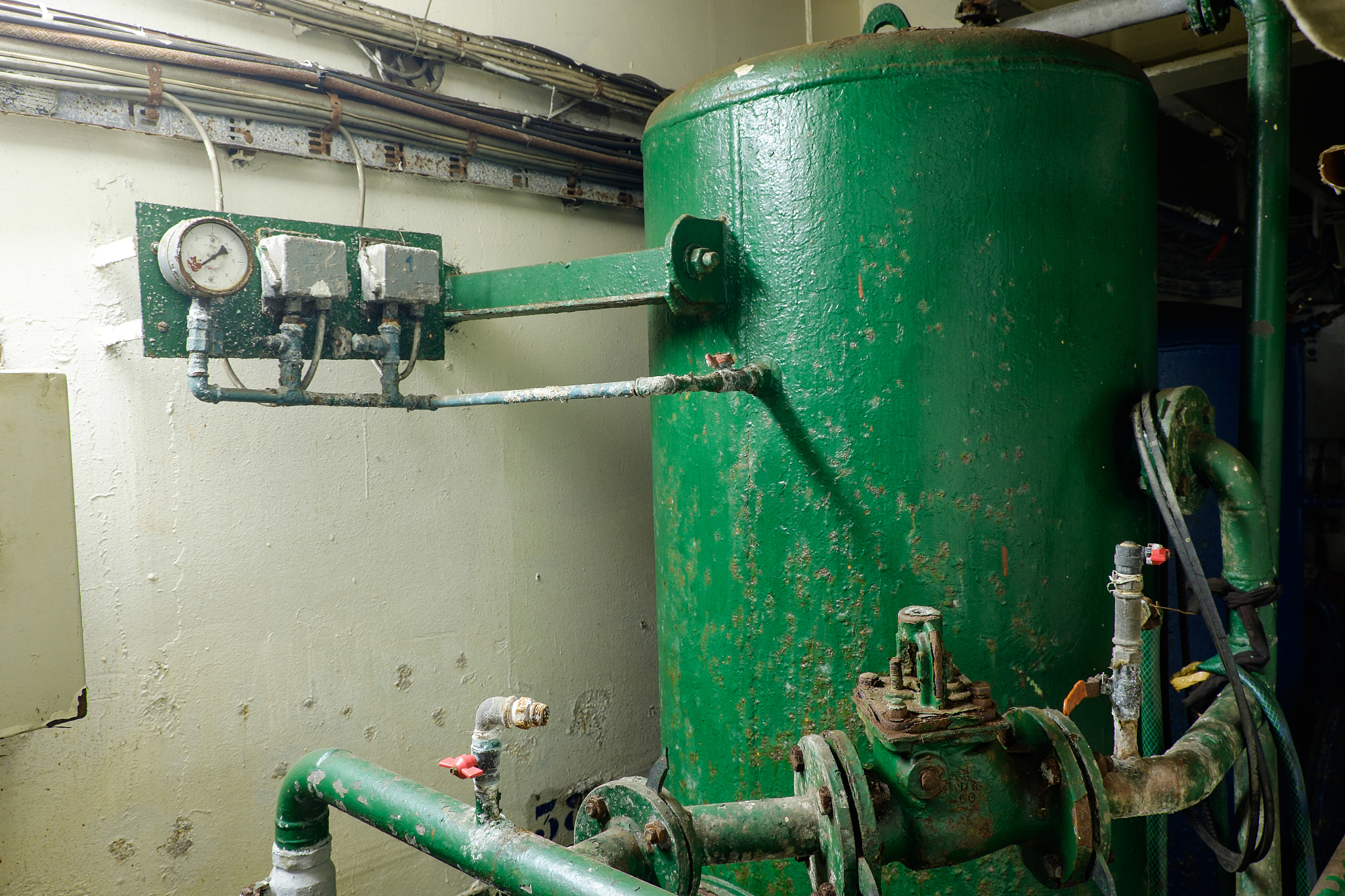 如吸收循环a泵切换吸收循环b泵脱硫塔吸收循环泵步骤