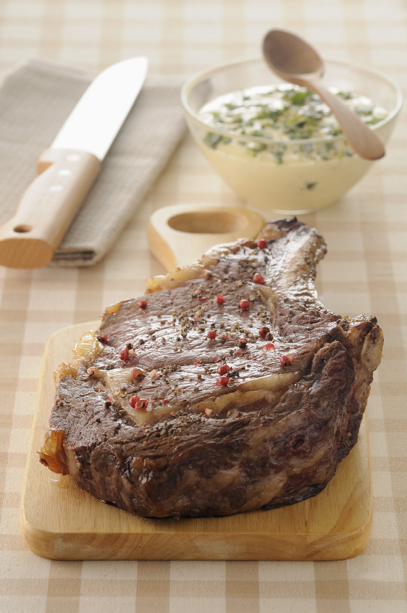 entrecte with  béarnaise sauce