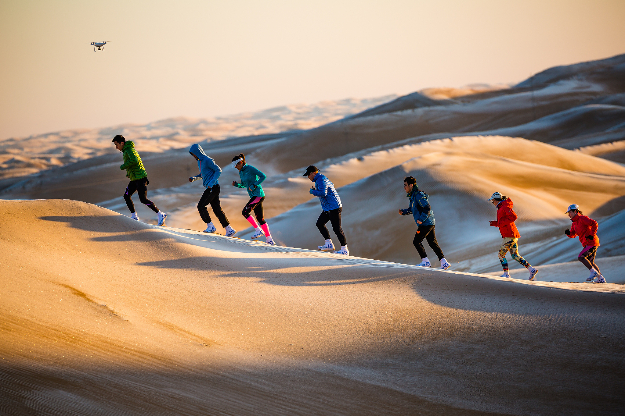 冬季挑战！单人穿越巴丹吉林沙漠指南