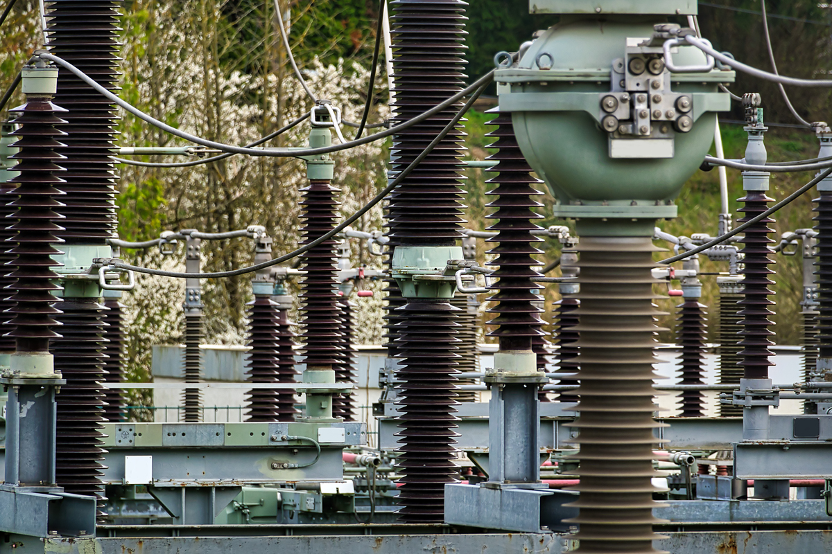 厂用变压器常见故障及原因分析