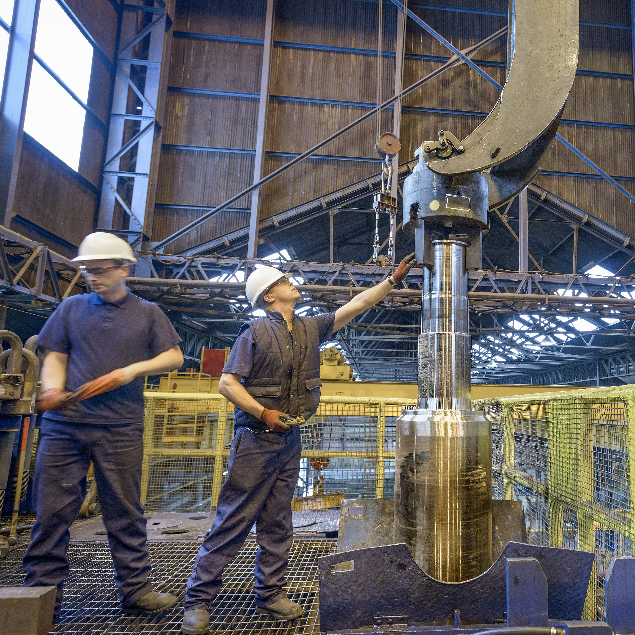 降低王集磷矿-80中段主溜井卸矿后粉尘浓度 QC课程PPT