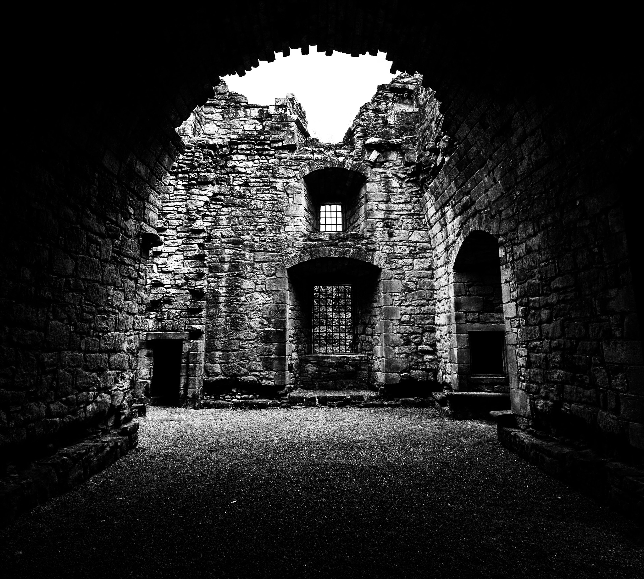 事物本无意义只有当你观察它它才具有意义请以上述描述构思一个悬疑故事