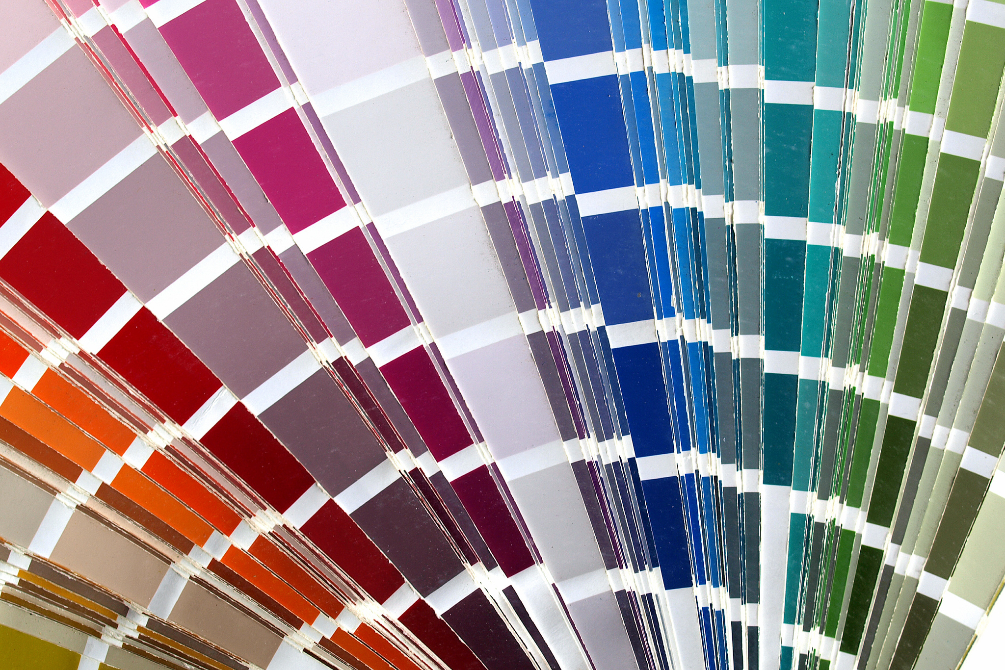 Please generate questions about color assessment cabinet