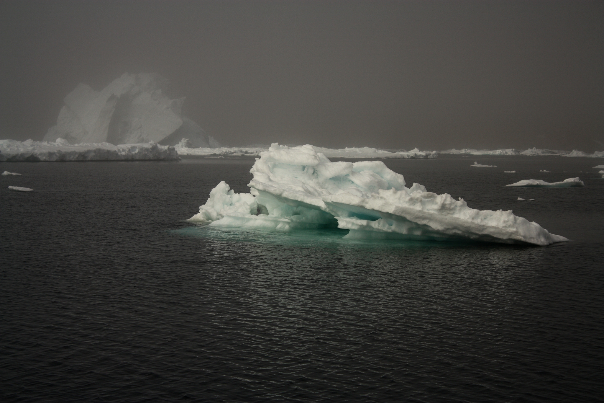 海平面上升背景不少于七百字
