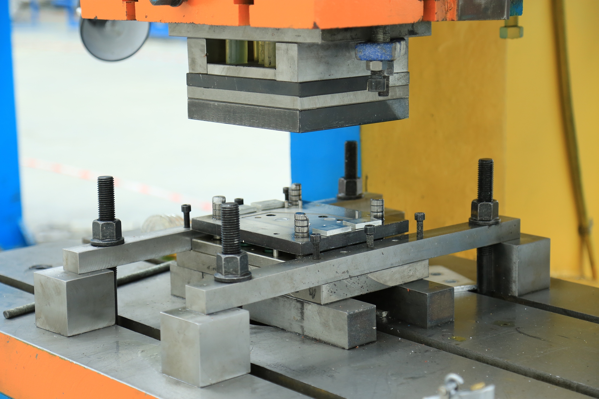 天津电子信息职业技术学院数控技术专业怎么样？就业前景、课程设置及实践环境解析