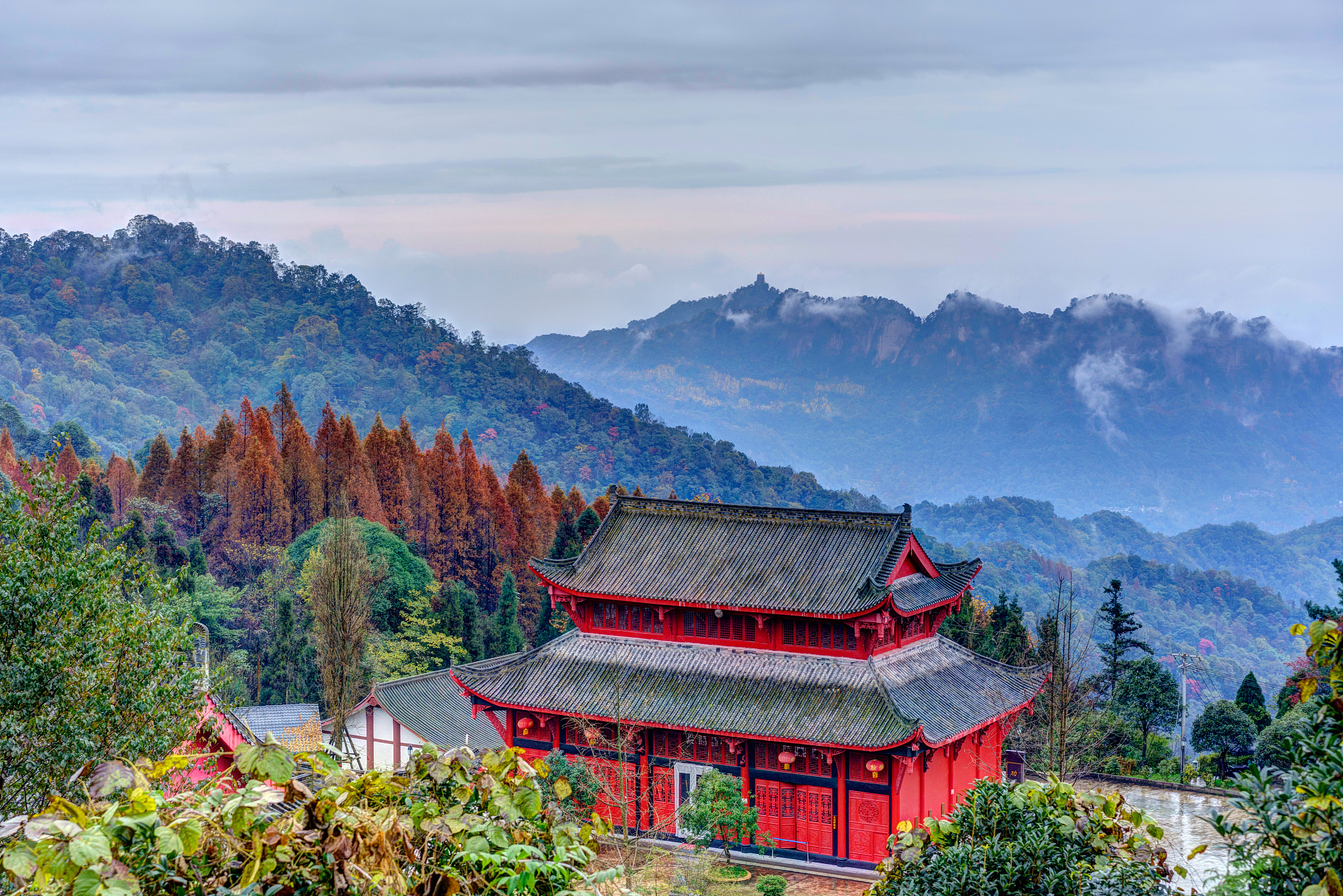 资兴市：湖南省历史文化与自然风光旅游胜地