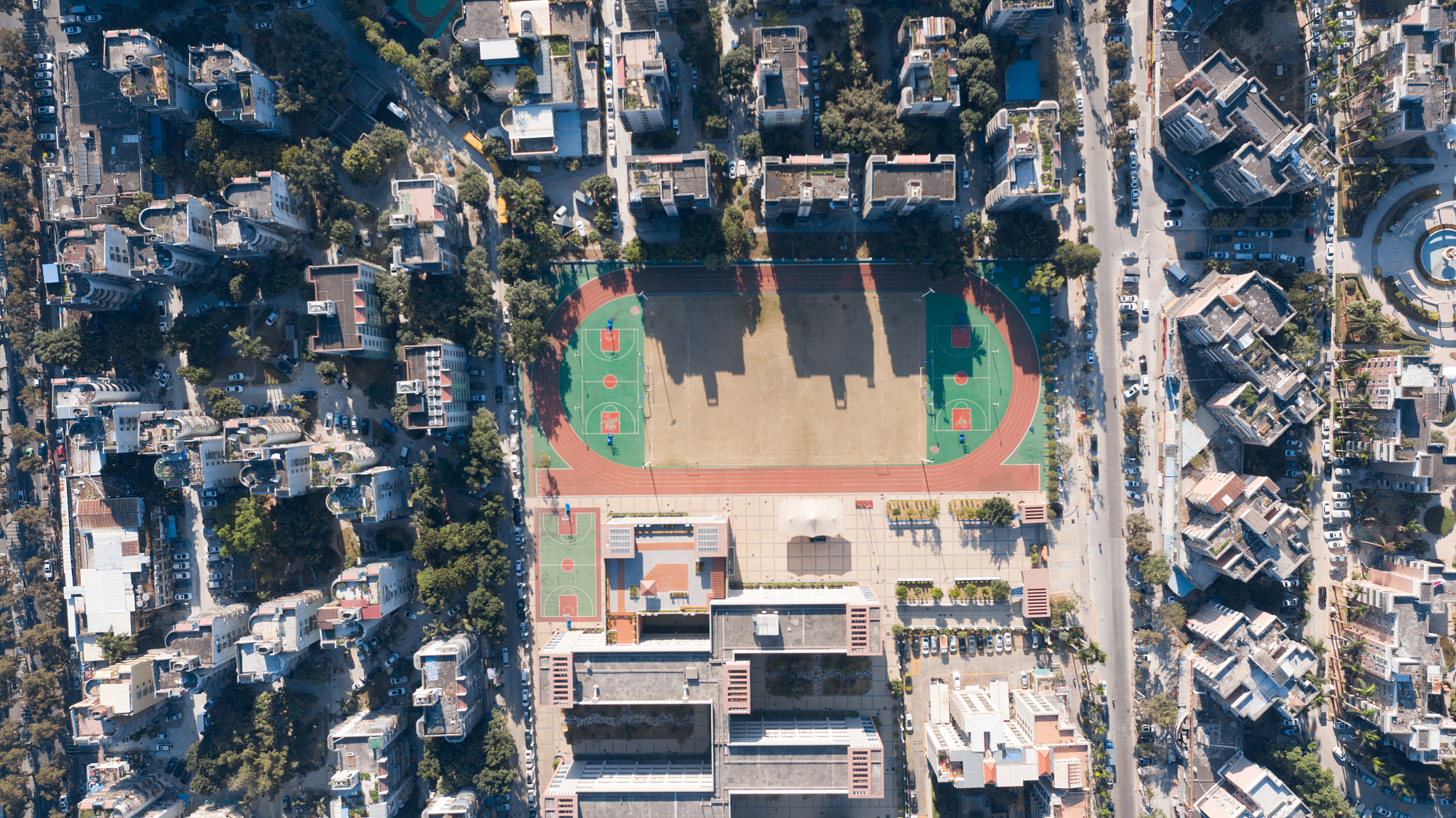 湛江市社区体育公共设施配置问题及对策研究