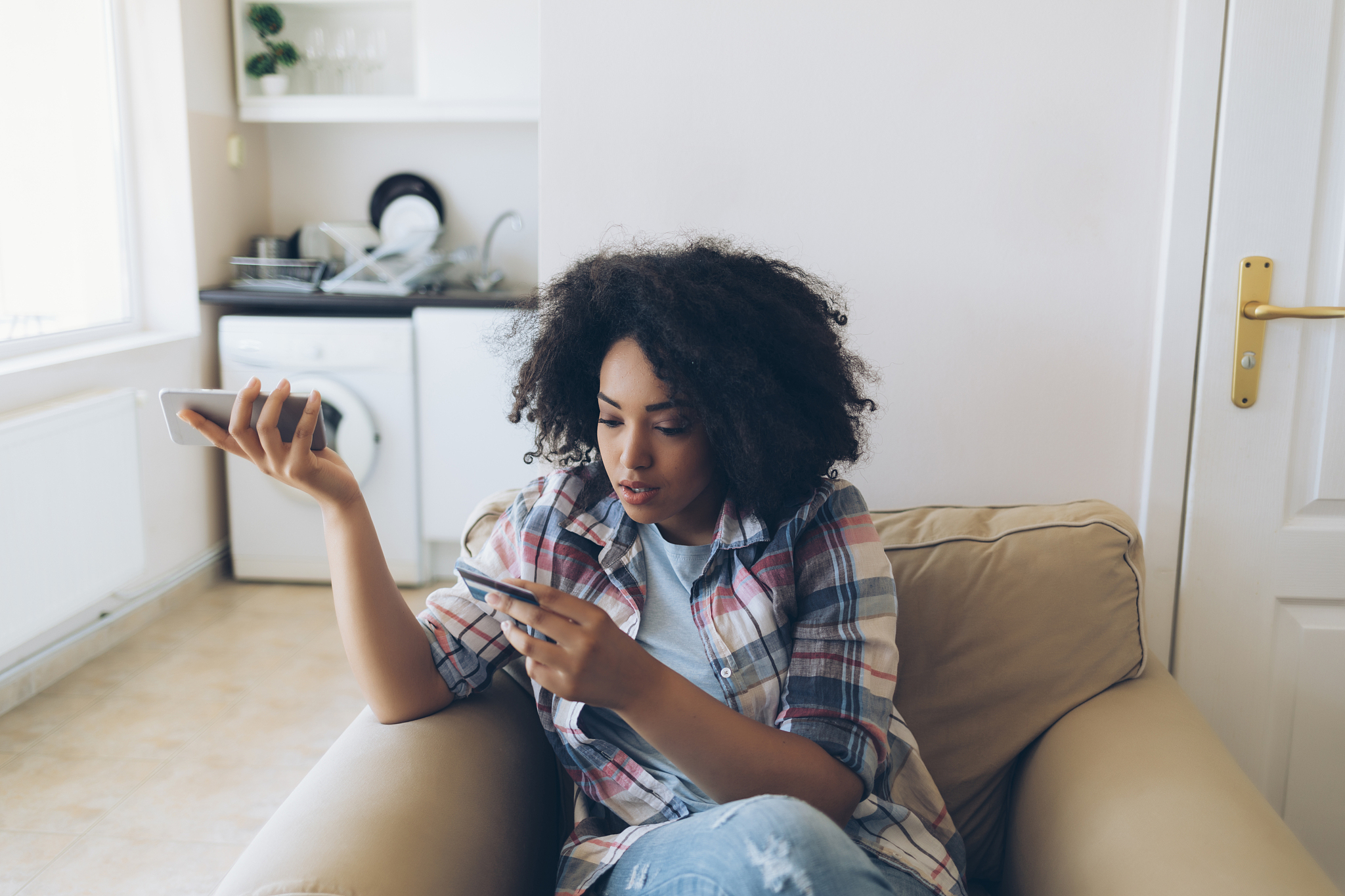 贵州省2023年读电子商务学校什么专业最好