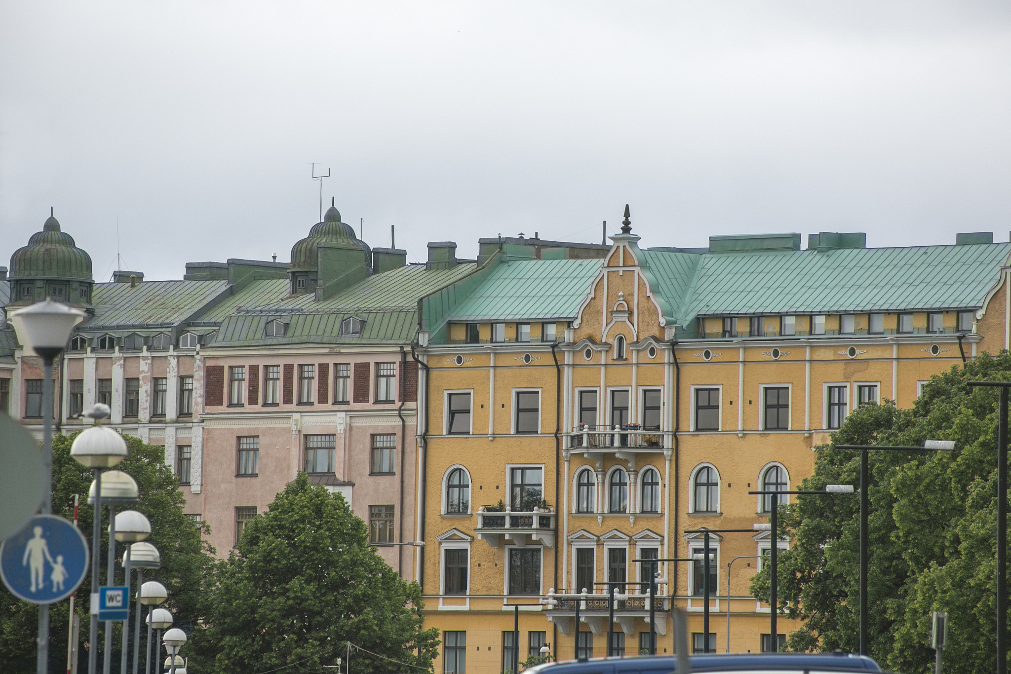 芬兰赫尔辛基大学法学博士：移民政策研究与职业发展