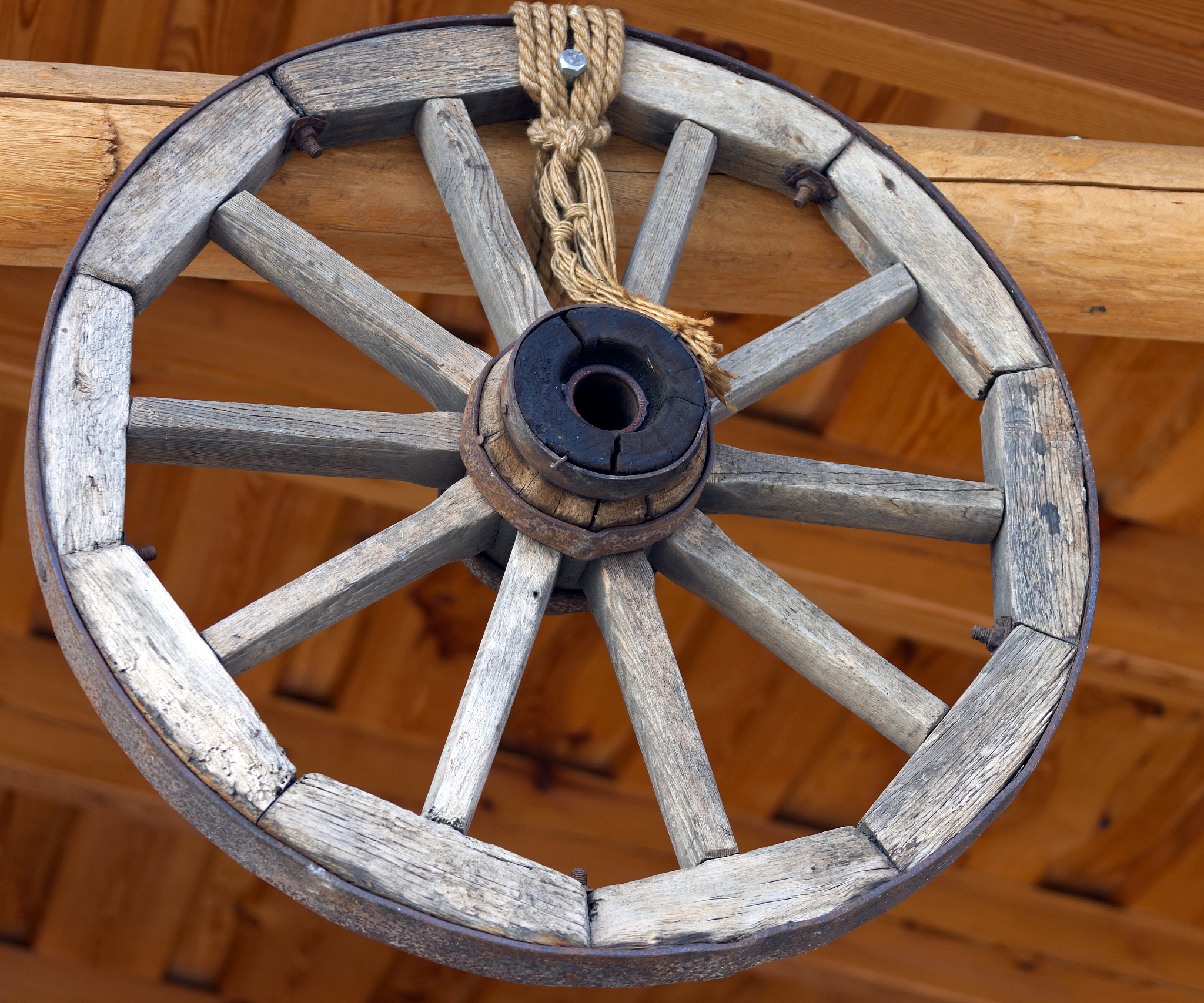 Wheel Chocking and Securing: A Reliable Method with Wooden Wedges and Frame