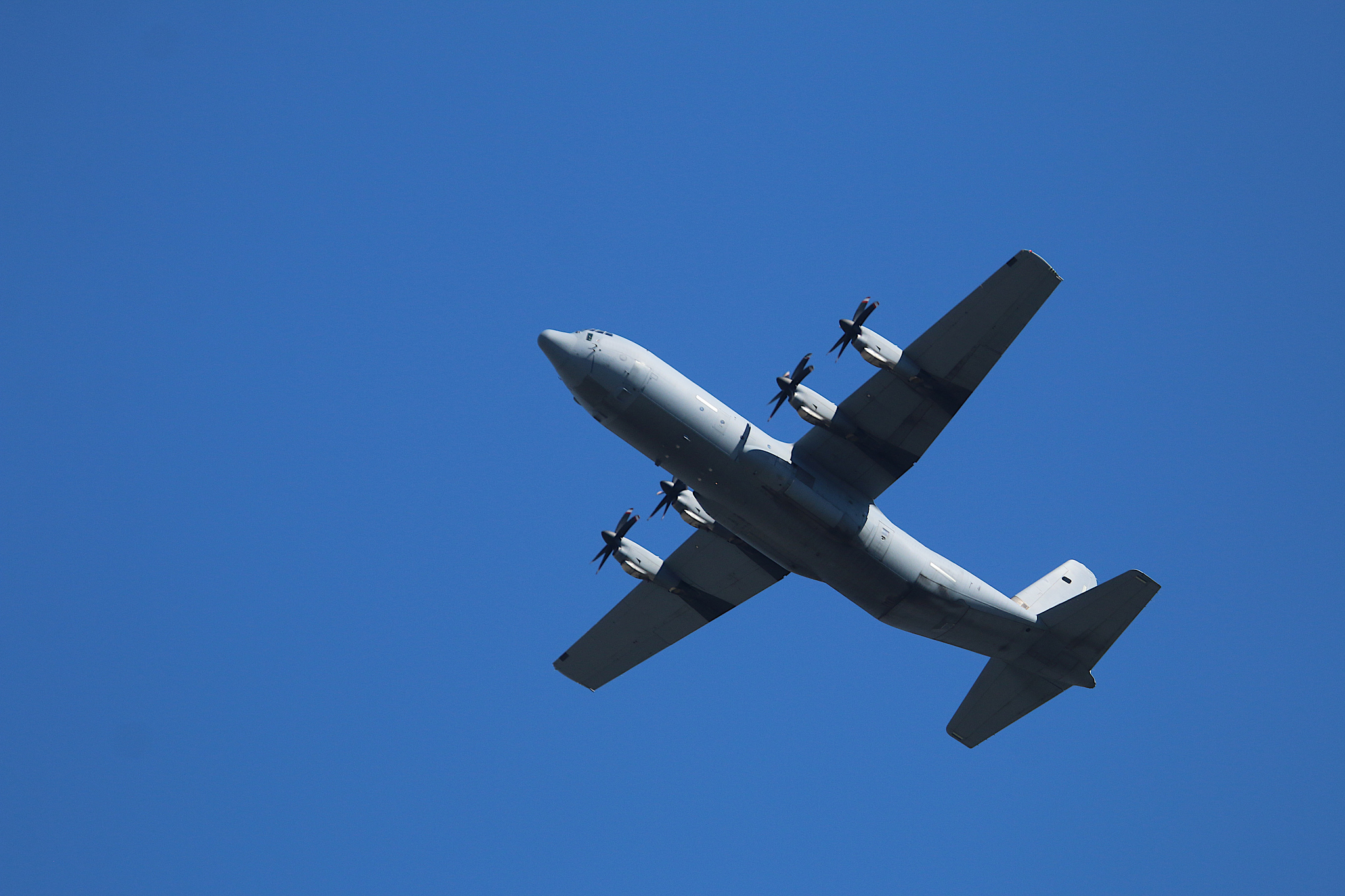 重庆航空专业学校2019年招生简章 - 培养航空领域专业人才