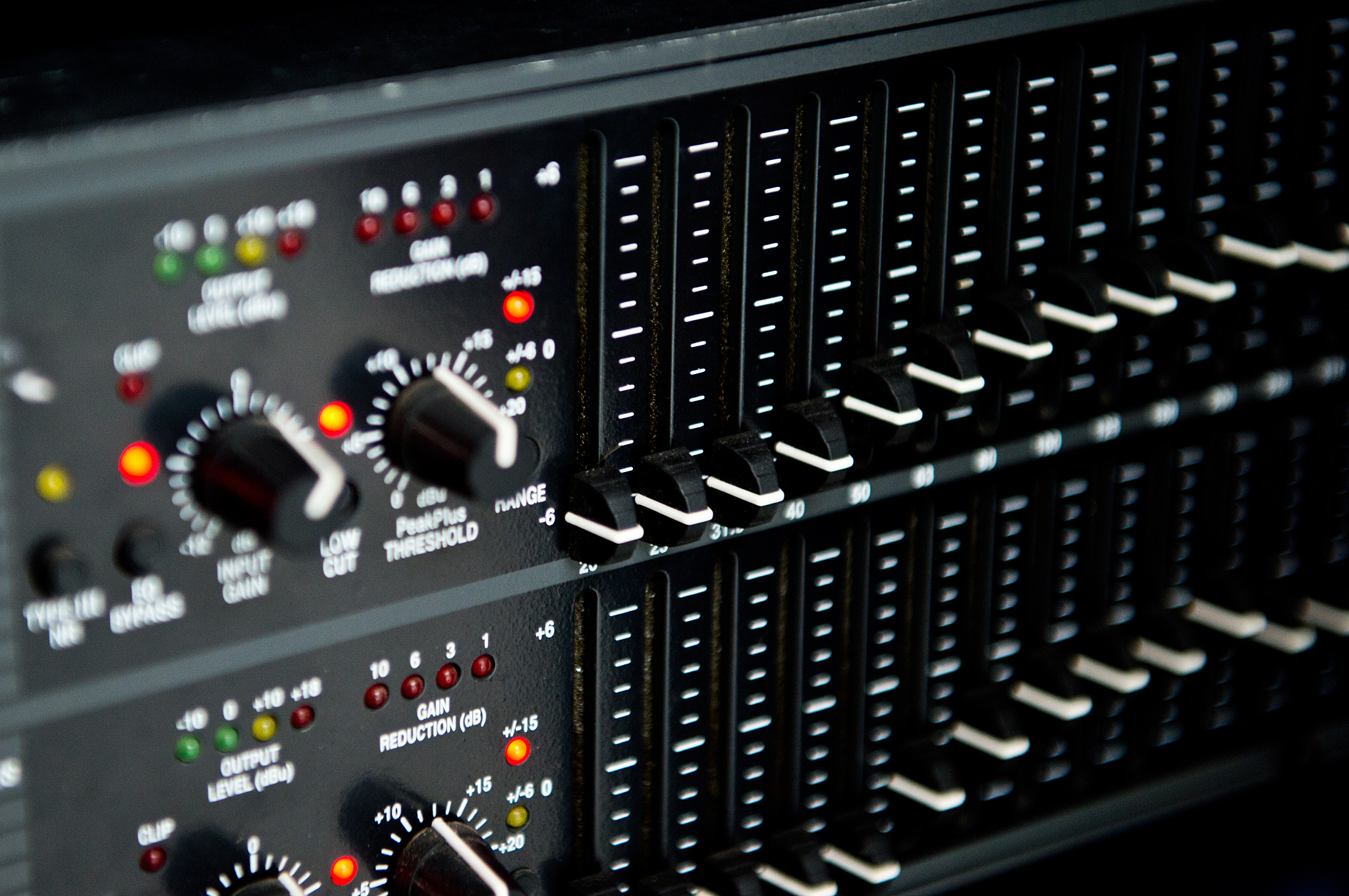 Sound Effect 含义及应用 | 音效制作技术详解