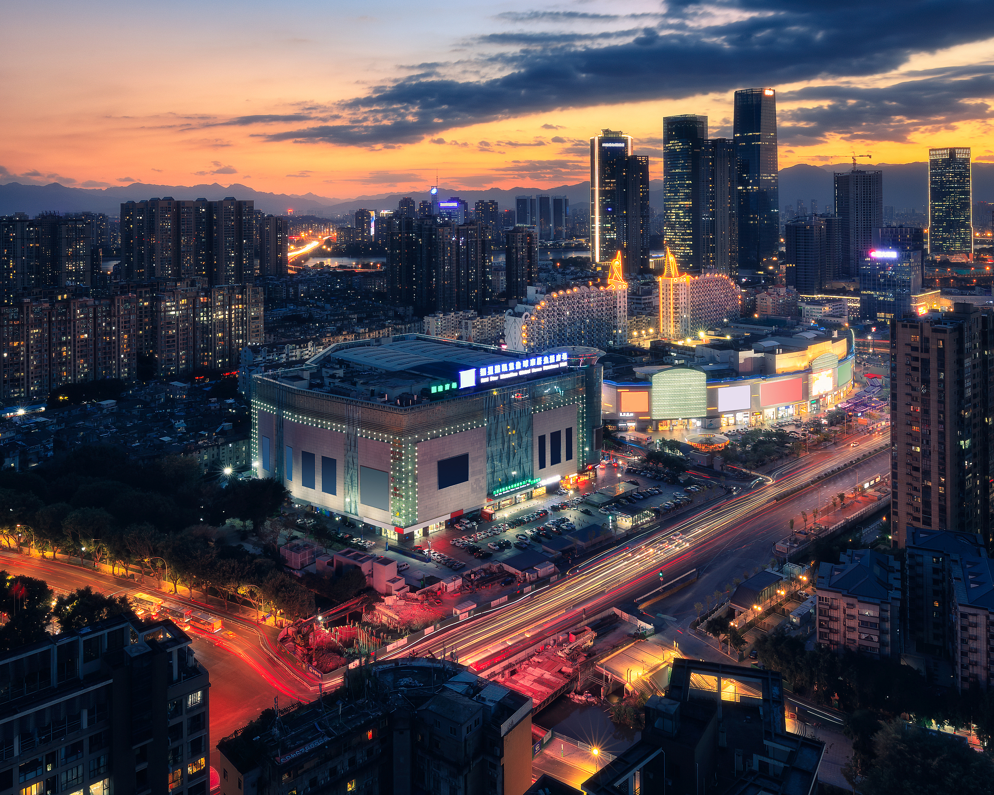 中国福建省福州市城市广场夜景