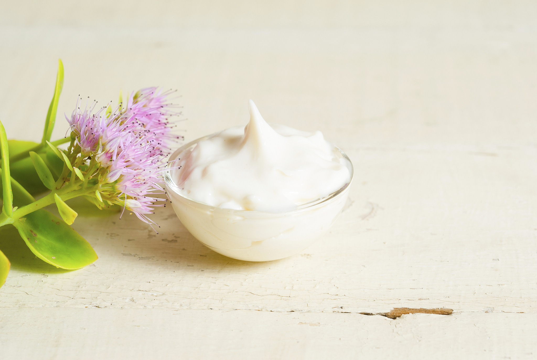 灵芝柔润护肤液对于吸收其他护肤品有影响