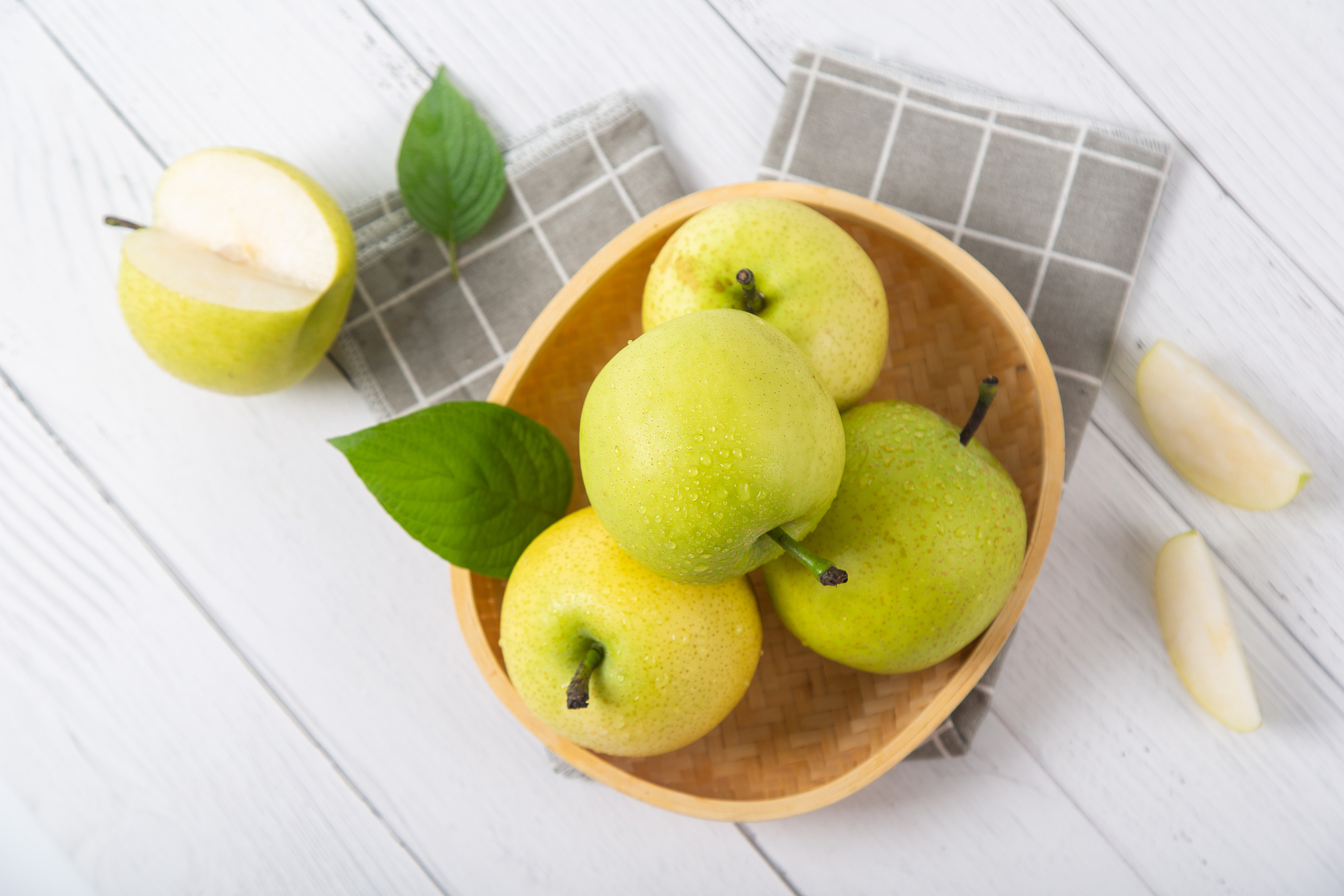 梨是凉性的吗 梨是温性还是凉性