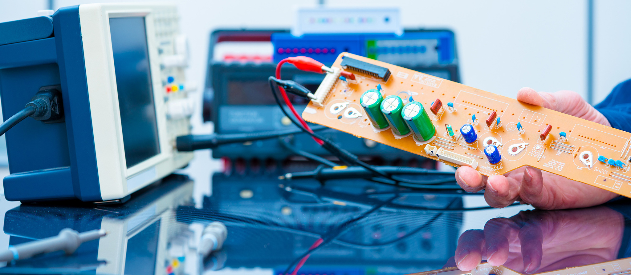 参加电子产品设计及制作的职高学生需要进行怎样的训练