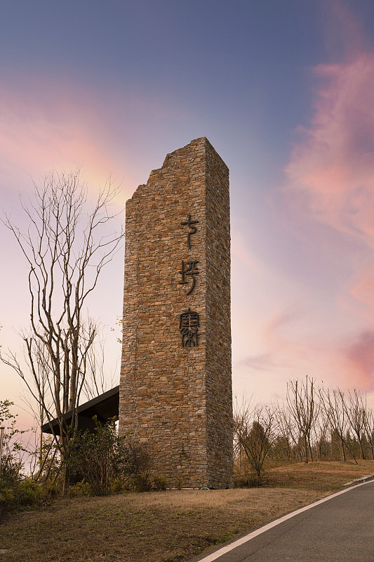 南充女生适合读卫校吗？2022年最新分析