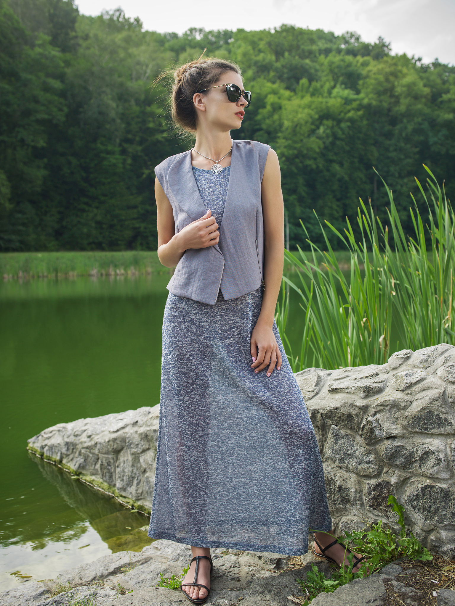 提花香云纱一步裙：优雅与舒适的完美结合