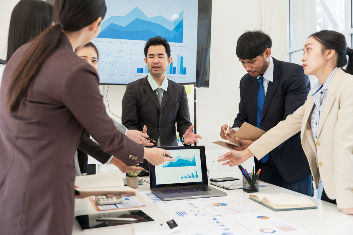 国际商务谈判报价的氛围的影响