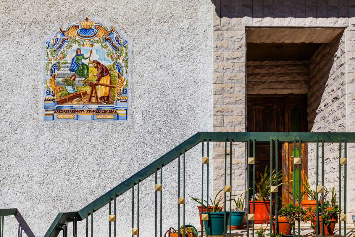 法国文化与艺术对摩洛哥的影响：从建筑到电影