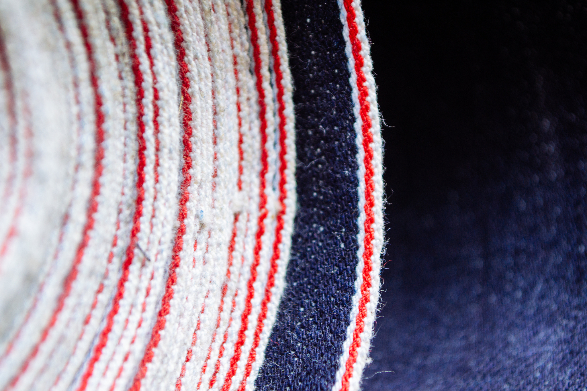roll of selvedge demin for making jeans