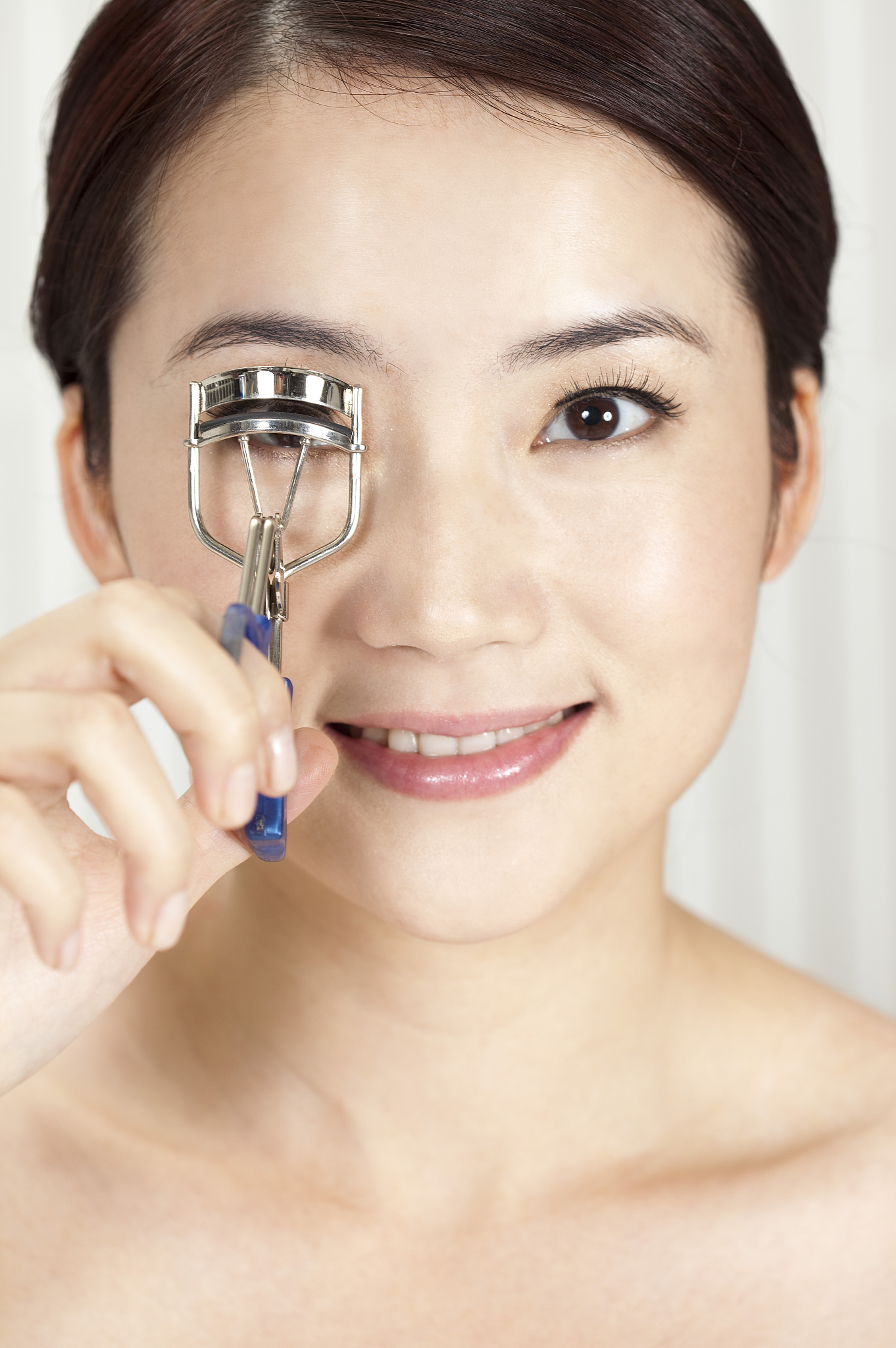 如何微调出好看的T区？揭秘中国明星整形前后案例