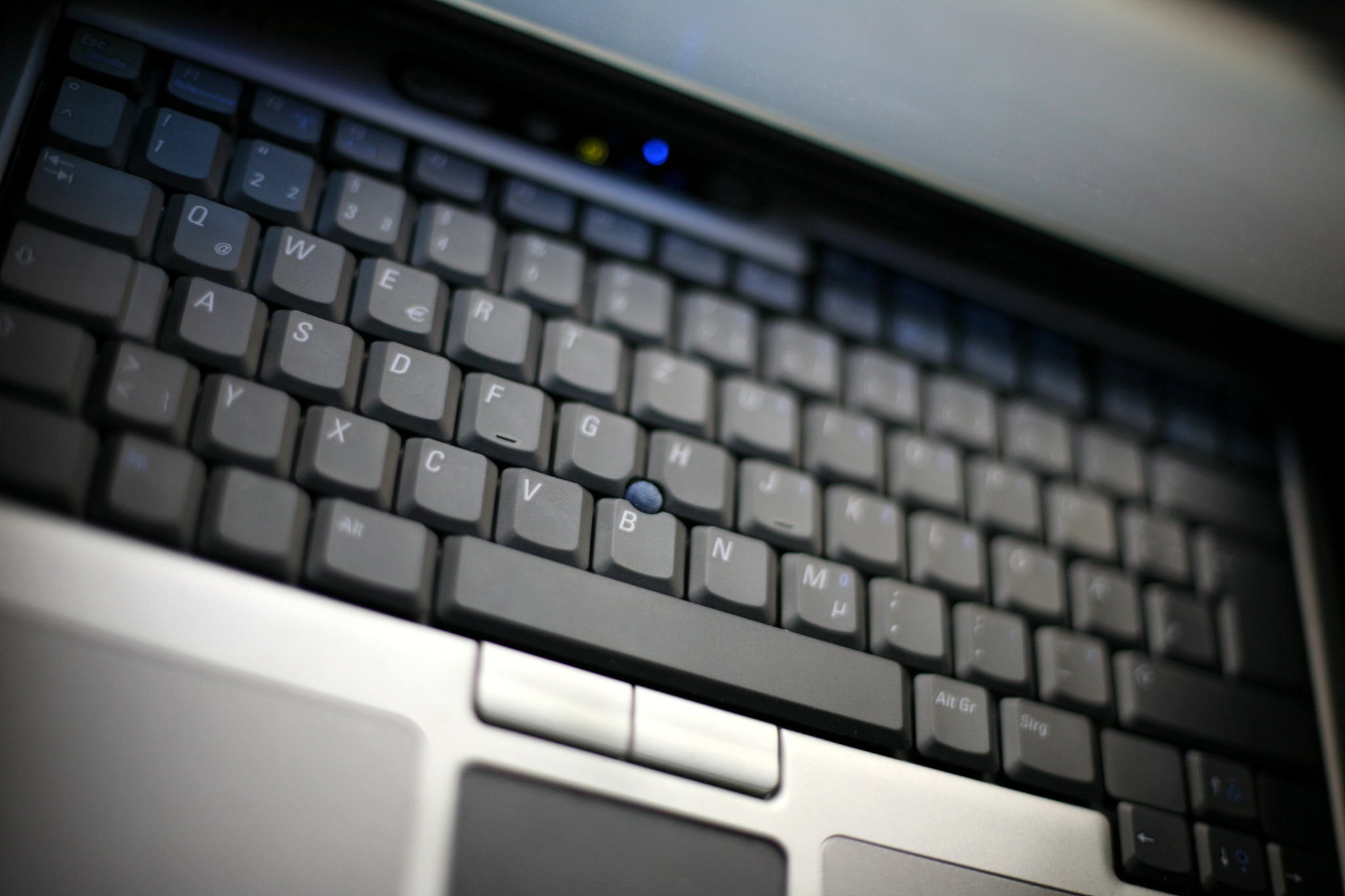 STC89C52 串口收发功能 C 语言实现 - 简单易懂教程