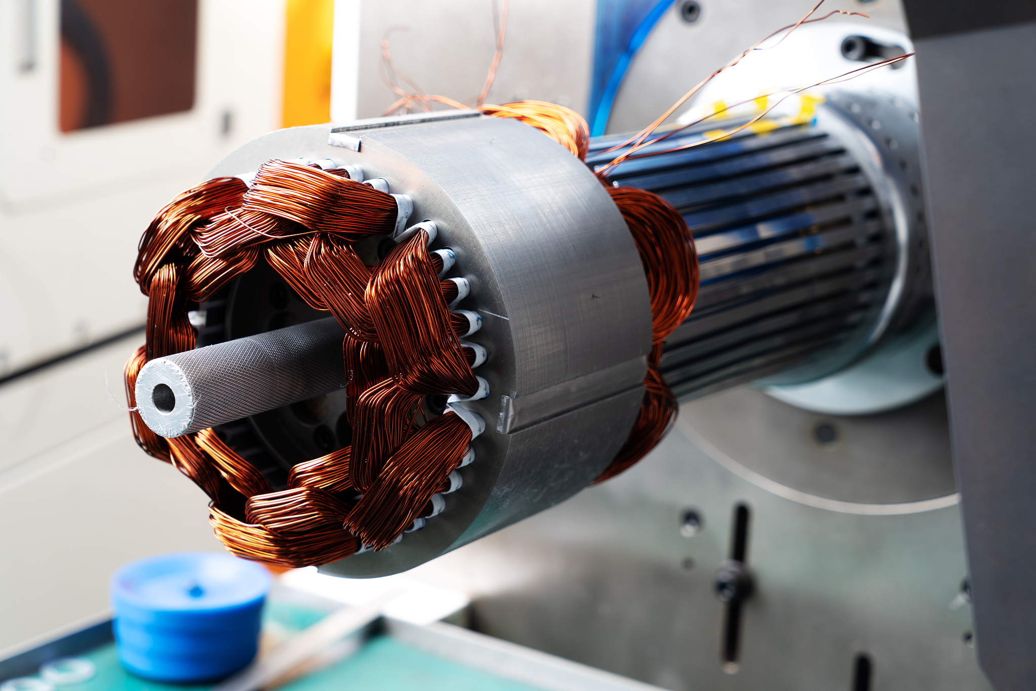 电机铜线帮我用180字详细描述