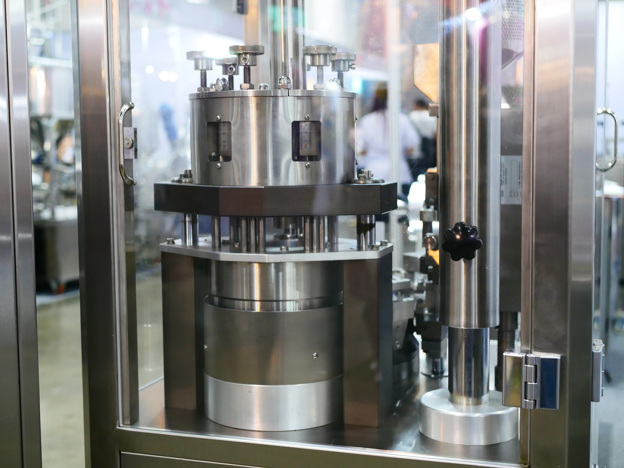 GMP对片剂压片机材质的要求是什么？判断题及解析