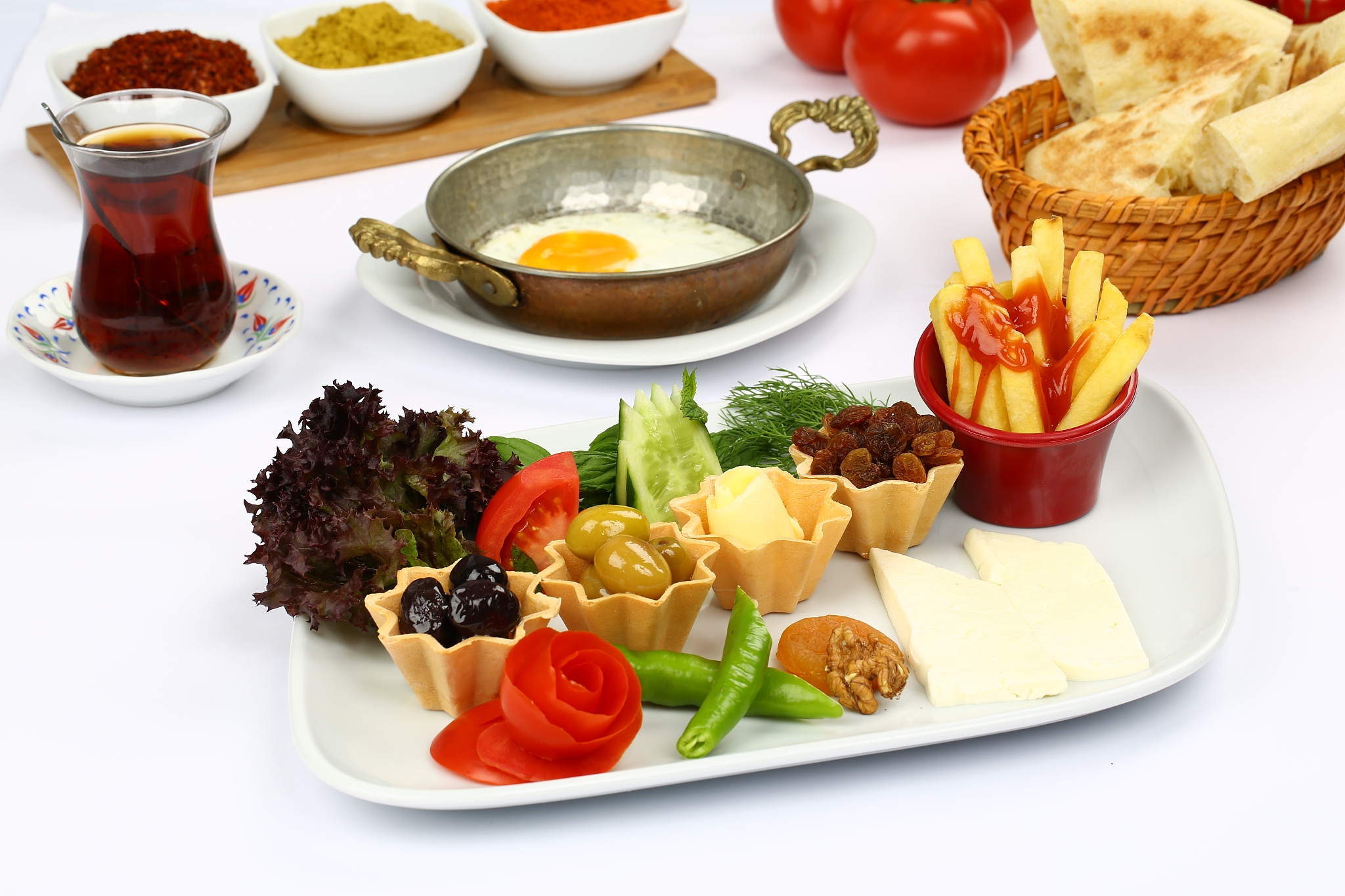fried egg and turkish breakfast