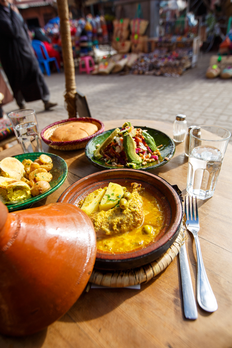 写8条美食文章标题