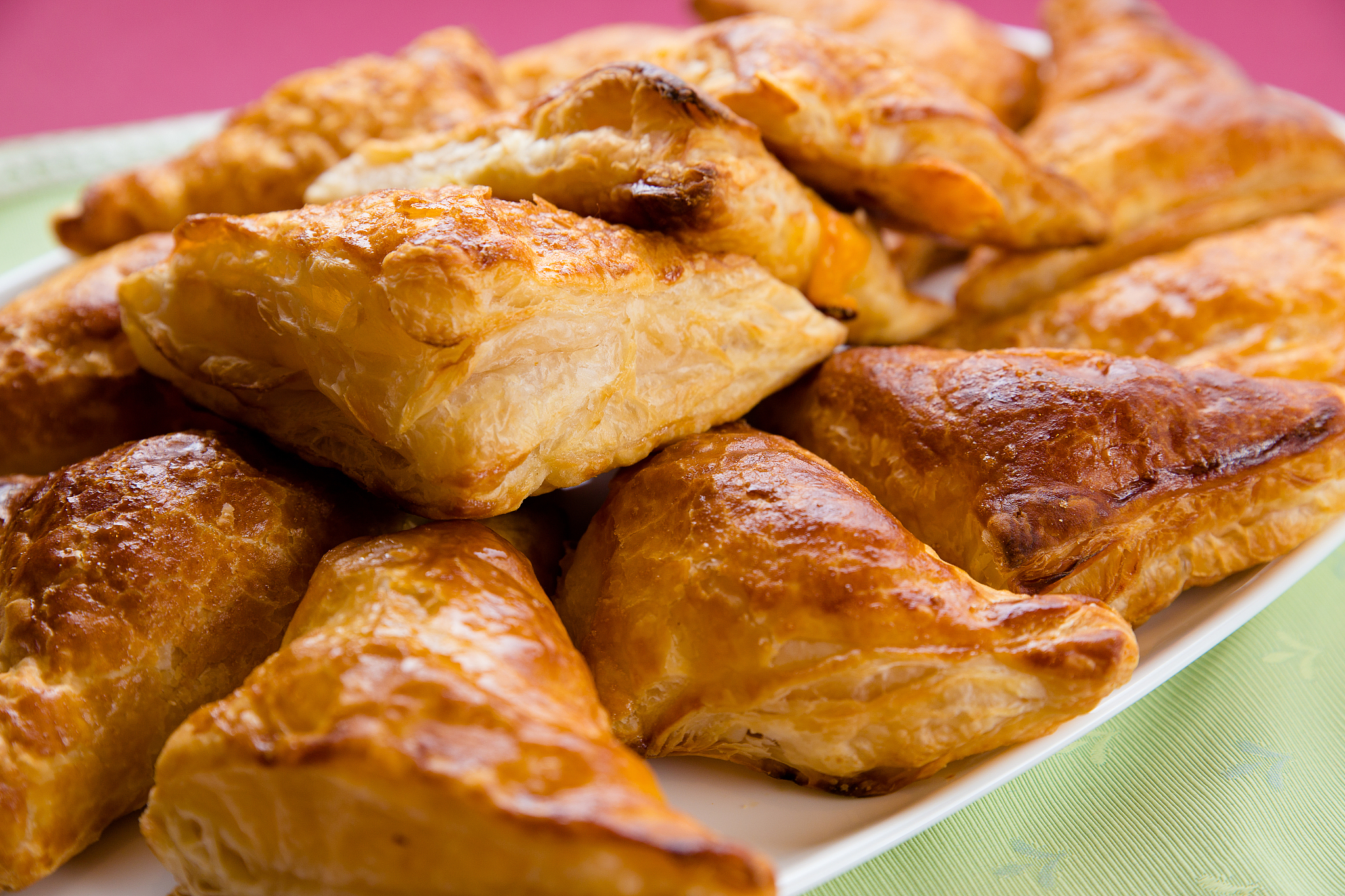 Java 餐饮菜单查询系统：食品信息统计与查询