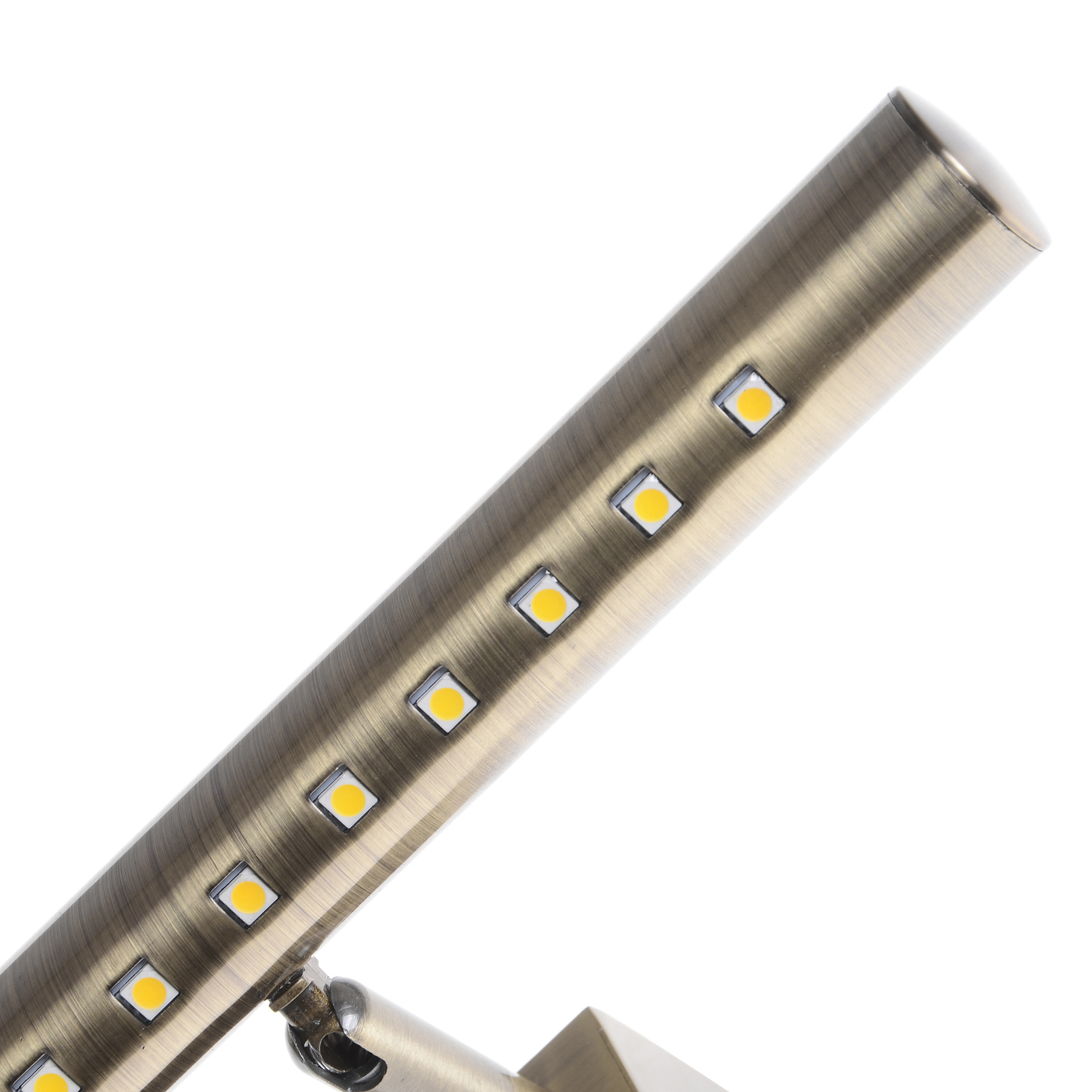 写一首关于钓鱼的五言绝句。