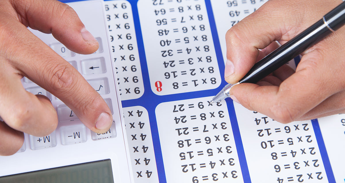 Lua 编程实现 99 乘法表