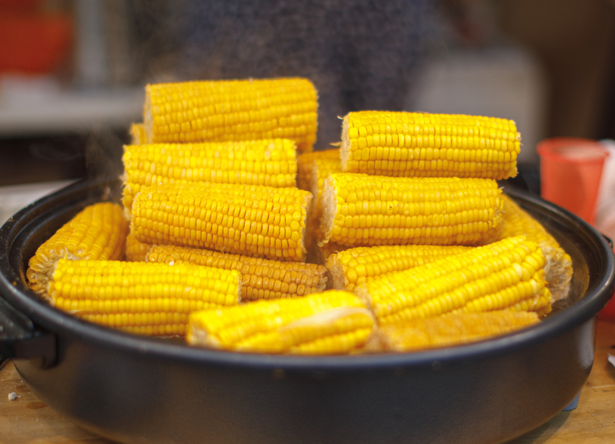 冻玉米煮多久才熟？最佳时间和烹饪技巧大揭秘