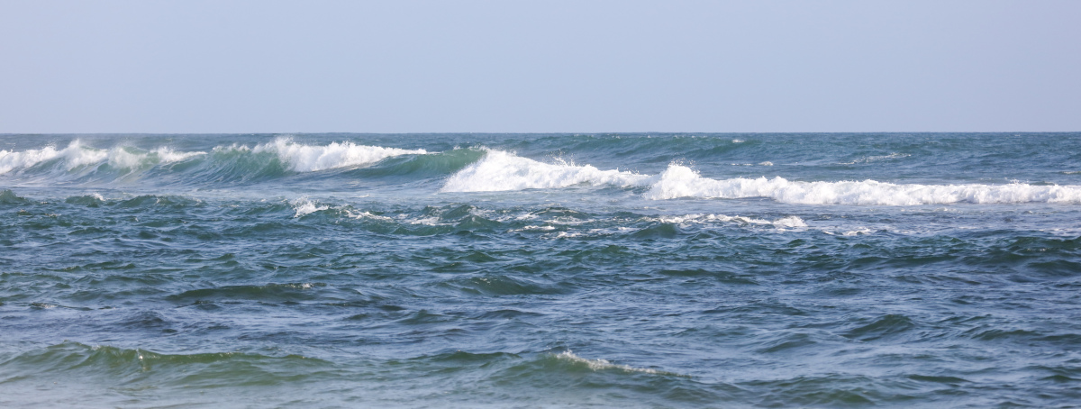 如何计算入射波浪的能量和透射波浪的能量并进行计算透射系数