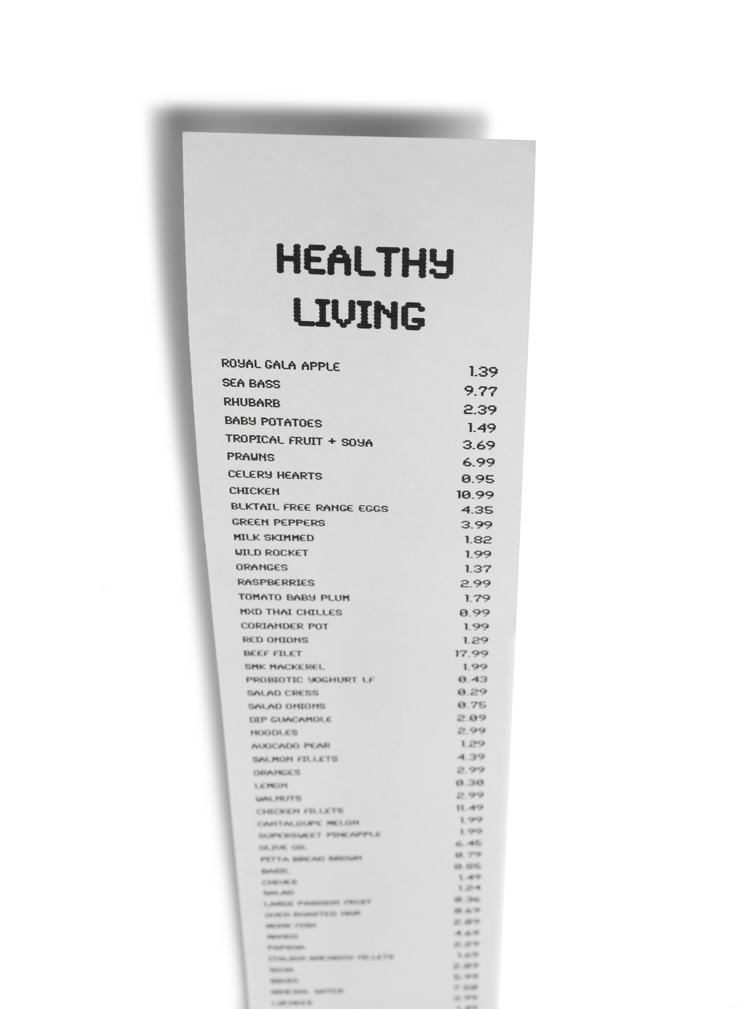 请翻译22日码头将被污染的货物进行了翻倒并声称是为了查看内部是否还有燃油积聚。我们注意到terminal使用挖土机将货堆铺平并将货堆的高度降低到原来一半左右。在这个过程中货物不可避免的再一次掺混。检查后未发现明显燃油积聚。随后terminal将货物再次使用保护网苫盖。