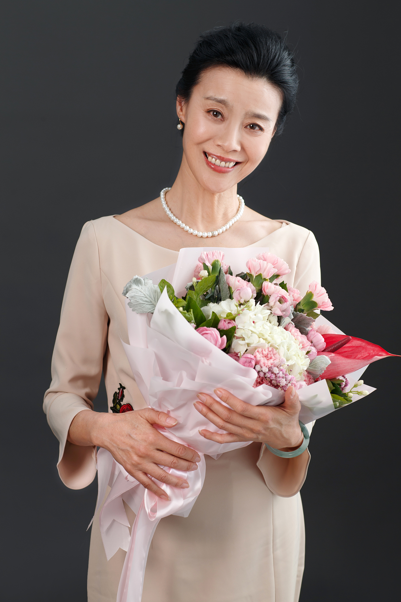 优雅的女士肖像
