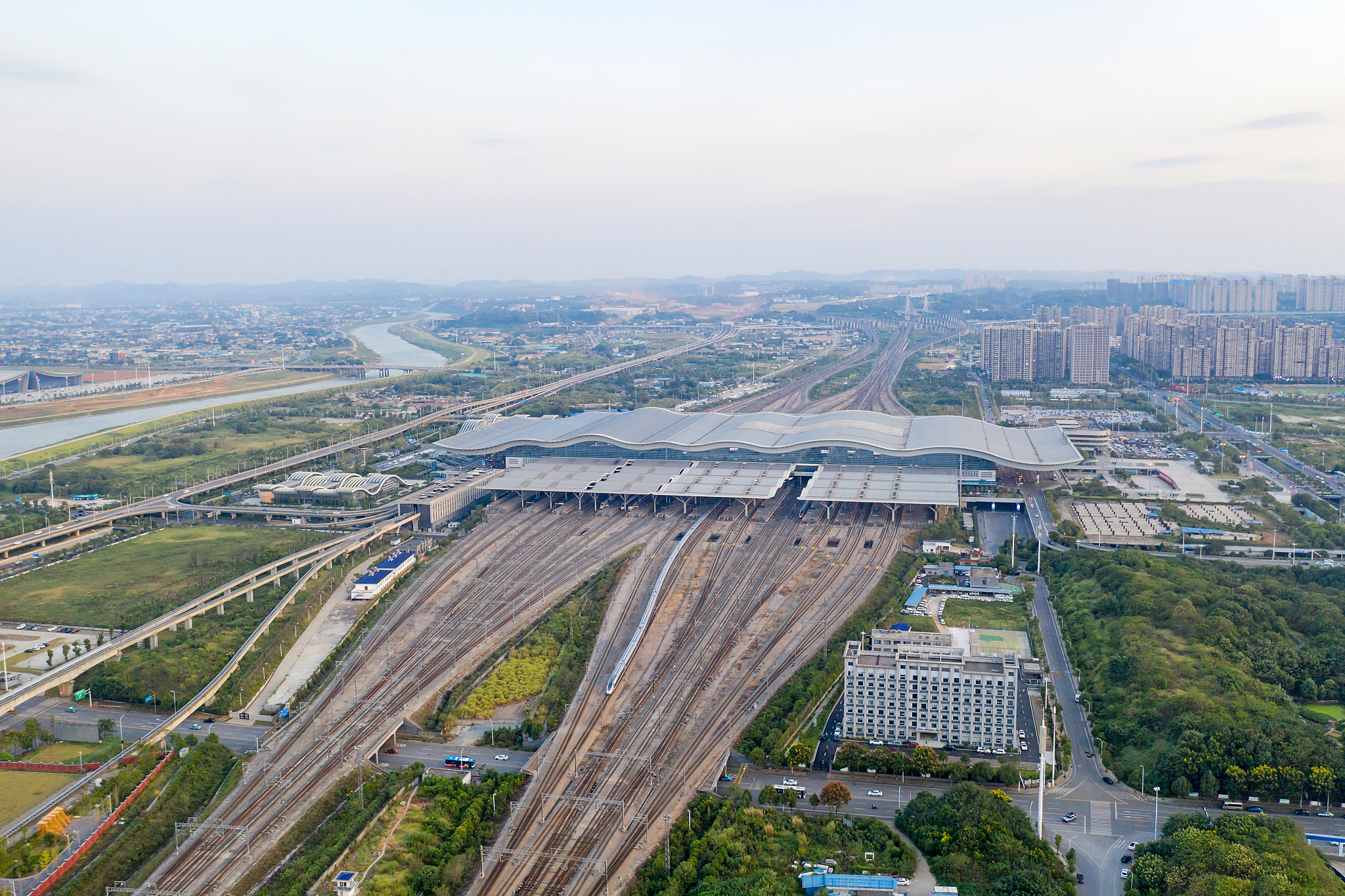 长沙南站就是仙游吗帮我用200字详细描述