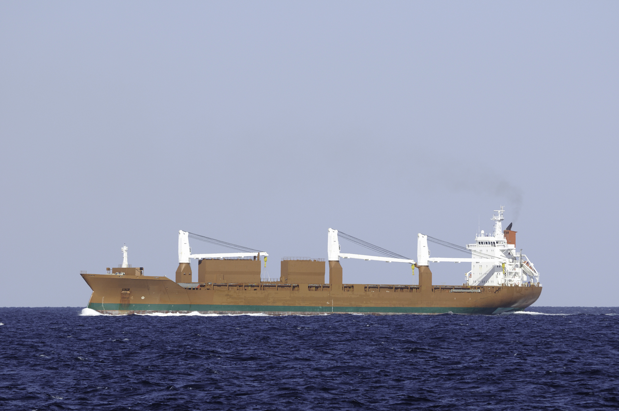 Cargo Hatch Ventilation During Voyage: Cold to Hot Region Transport