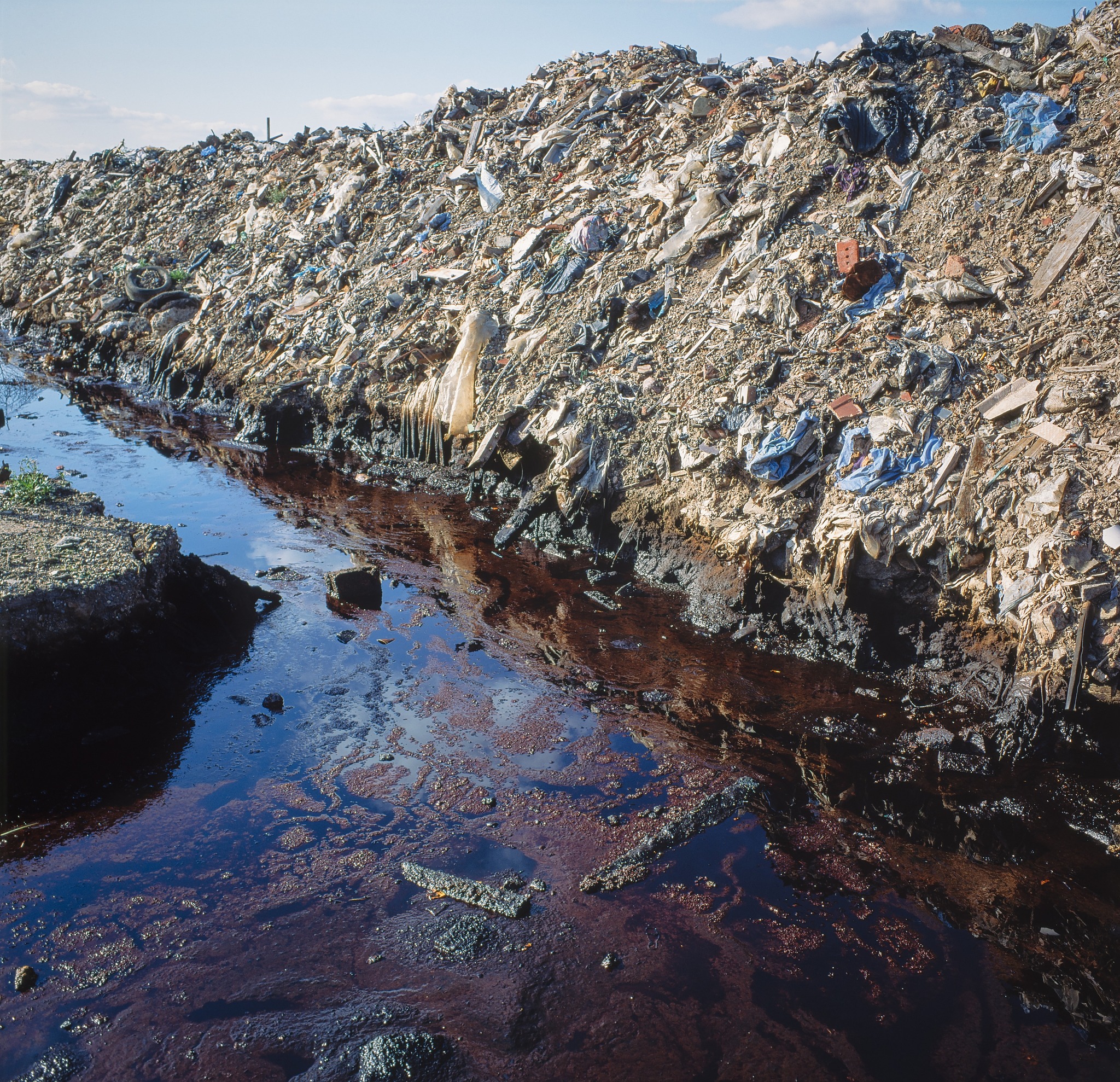 重金属污染：工业原料的隐患
