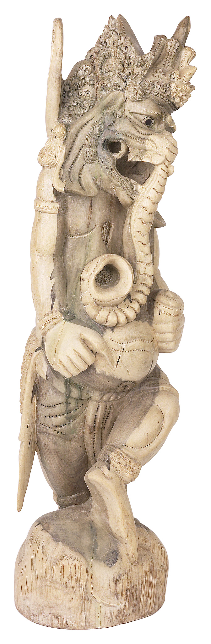 润色但不要偏离意思：Early and timely diagnosis of the rupture of vulnerable plaques in the carotid artery is crucial as the presence of FFT caused by their detachment increases the risk of more severe strokes T