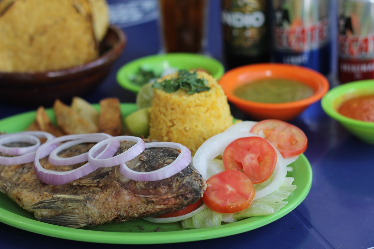 Lahmacun with Friends: A Delicious Dinner