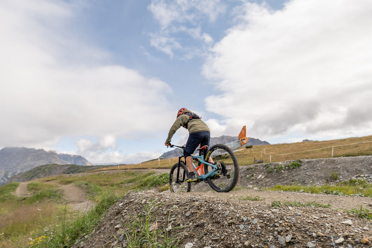 骑行日本山区，挑战100公里！