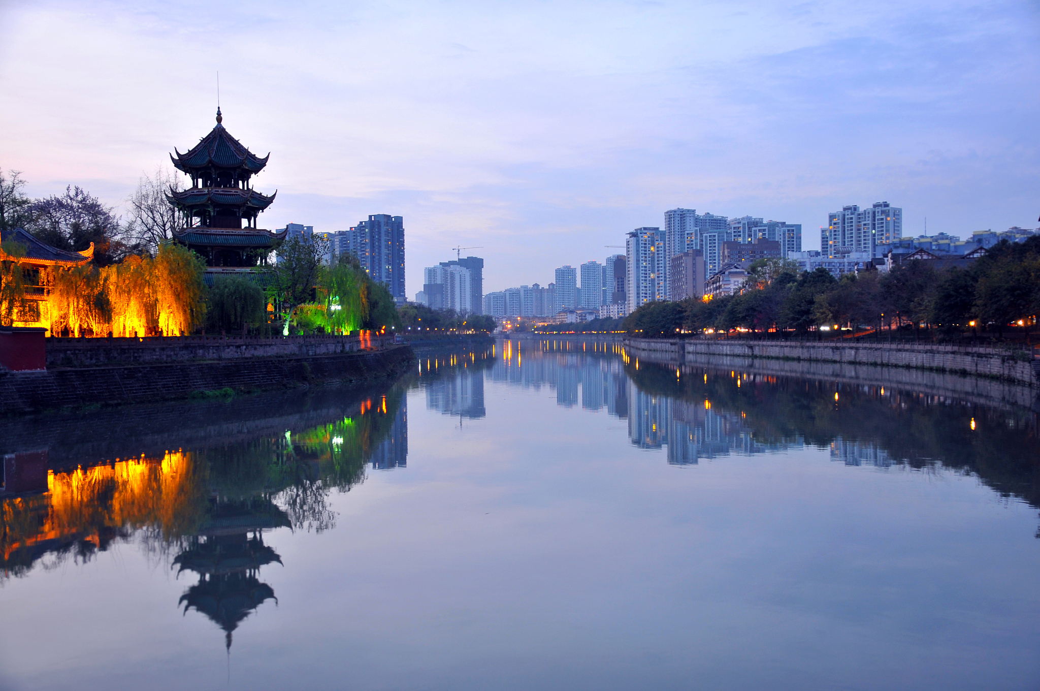 cityscape of chengdu at night