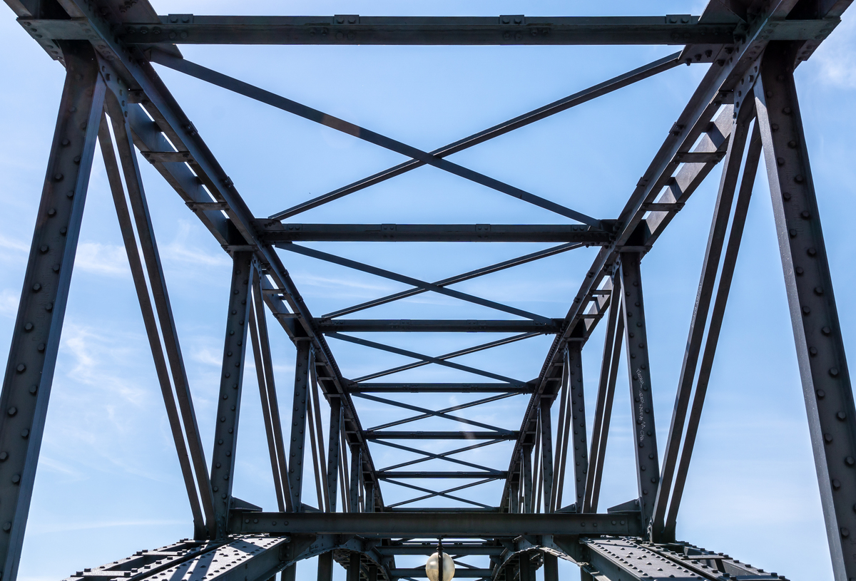 桥梁几何学在现代桥梁设计中的应用与发展